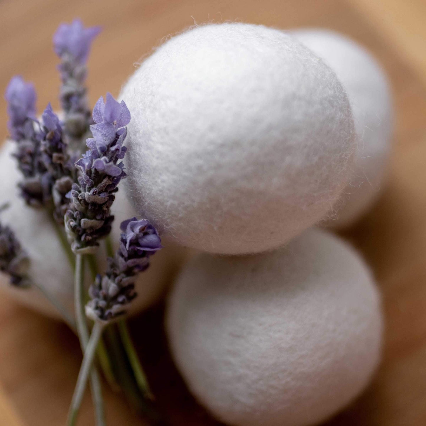 Wool Dryer Balls 100% Organic Merino - 4 pieces and a bag
