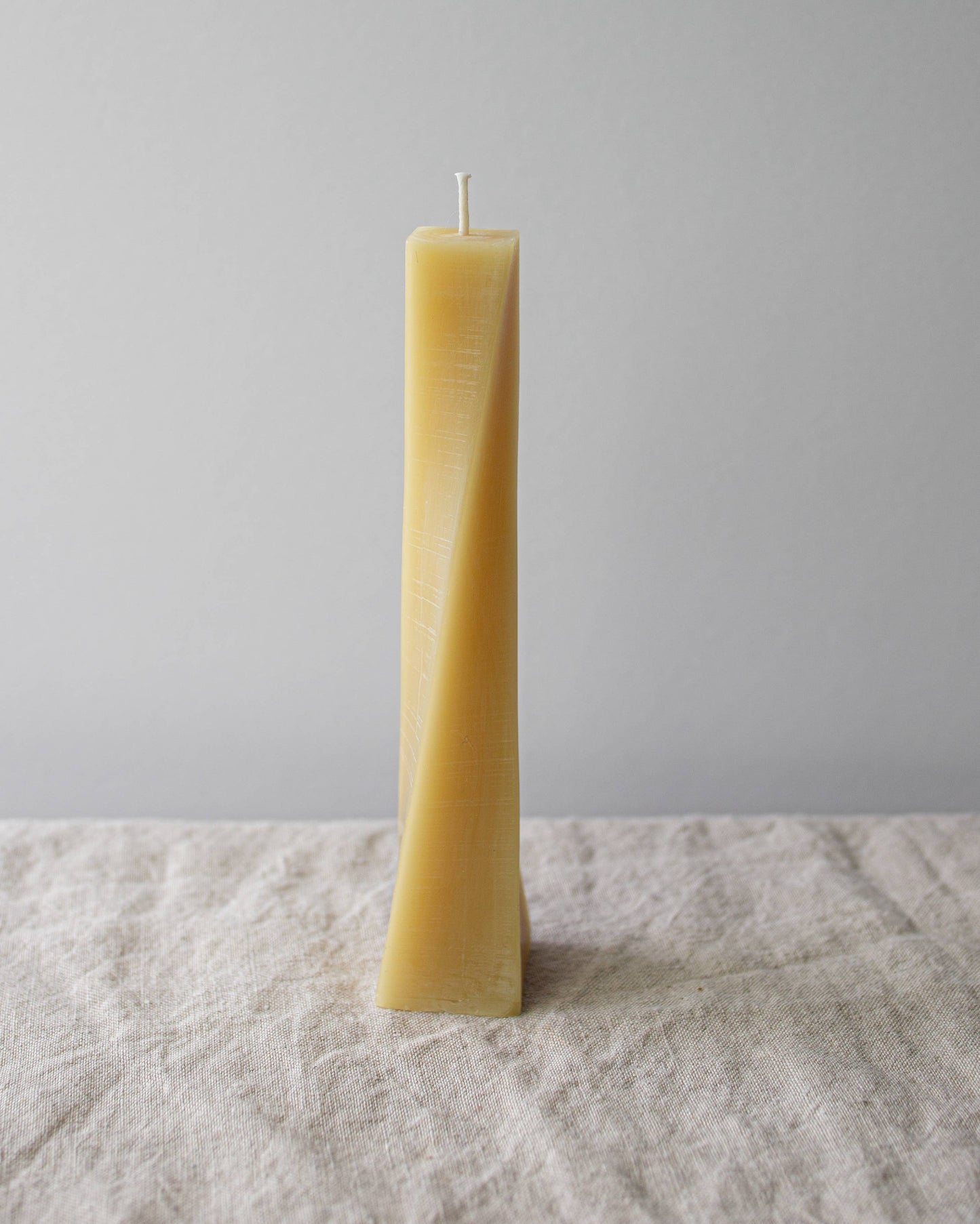 Beeswax Pillar Candle | Petite |